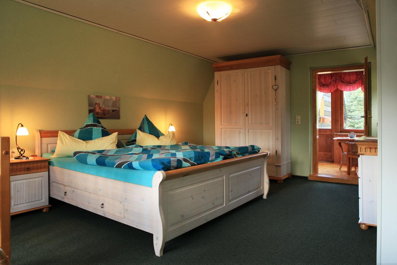 Ferienhaus Erzgebirge "An Der Trebe" Mit Kamin Und Sauna Neuhausen/Erzgeb. Kültér fotó