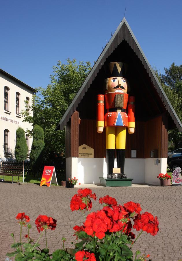 Ferienhaus Erzgebirge "An Der Trebe" Mit Kamin Und Sauna Neuhausen/Erzgeb. Kültér fotó